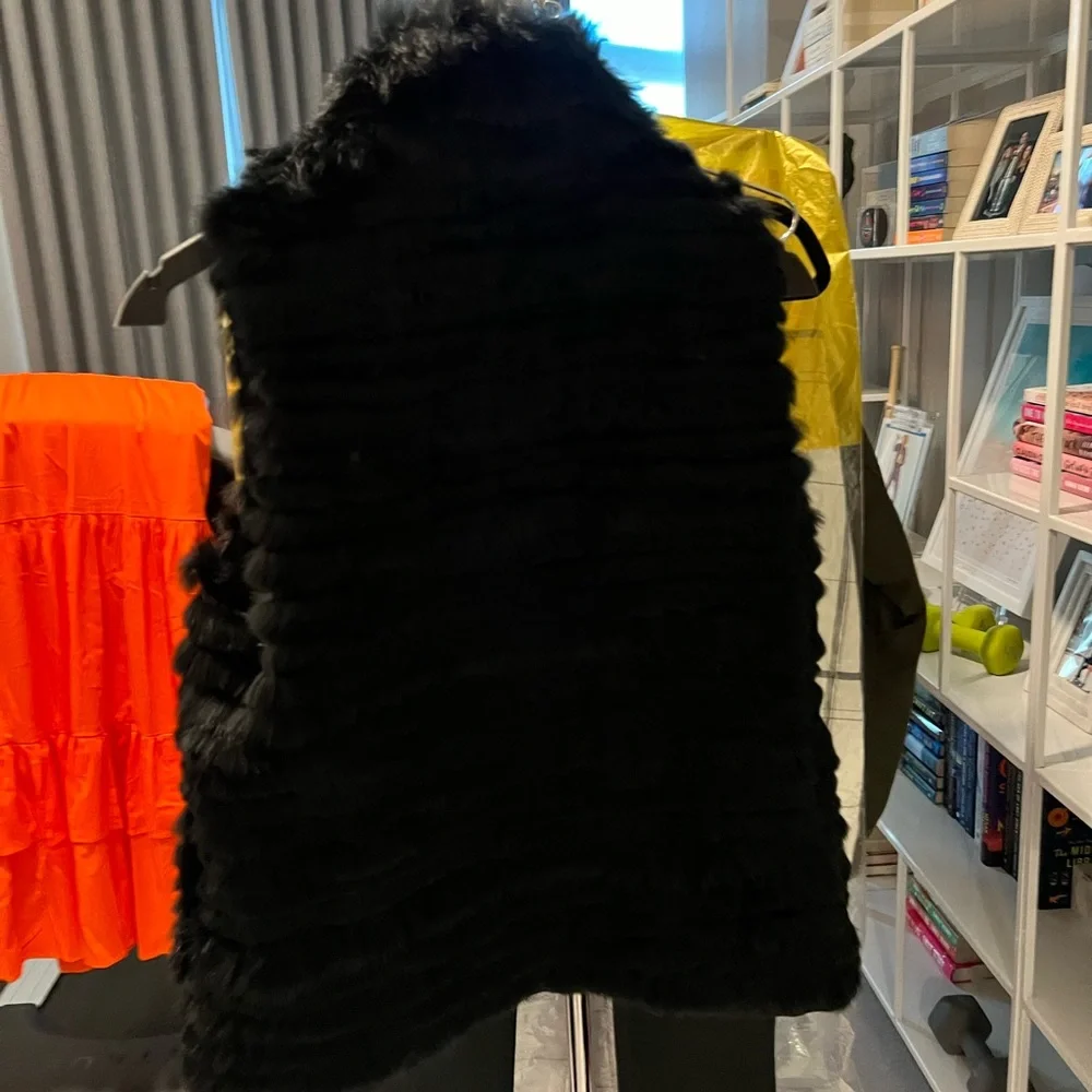 George Simonton Rabbit Vest - Picture 3 of 5